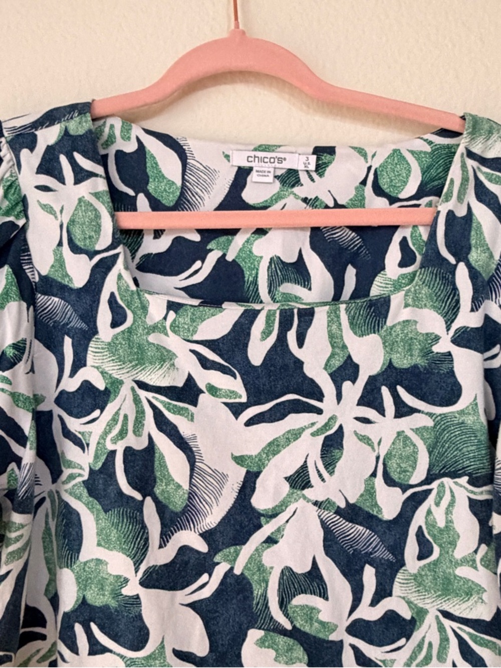 Chico’s Blue Green Floral Cotton Blouse XL Puff Sleeve Square Neck Stretch Top - Picture 5 of 9